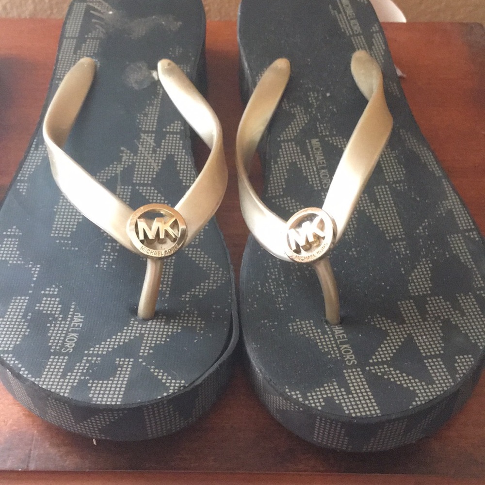 Michael Kors Flip-flops